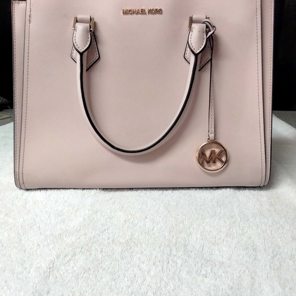 Michael Kors Edith Satchel Soft Pink - Picture 2 of 10